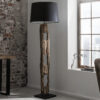 Dřevěná stojací lampa černá – Ellion II